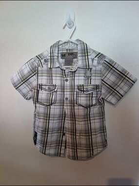 Squeeze Boys' Short-Sleeve Plaid Button-Down Shirt in White, Gray & Yellow